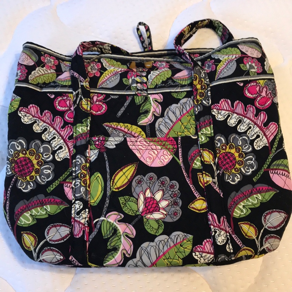 Vera Tote in Moon Blooms